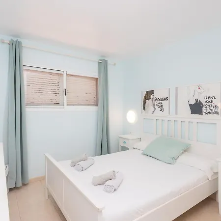 Guestready - Renovated Retreat With Communal Pool *