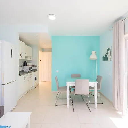 Guestready - Renovated Retreat With Communal Pool Коральео