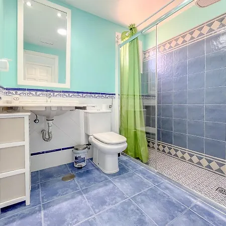 Guestready - Renovated Retreat With Communal Pool Коральео