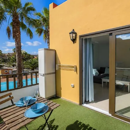 Guestready - Renovated Retreat With Communal Pool *